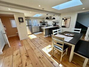 Căn hộ, 2 phòng ngủ | Khu ăn uống