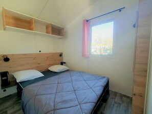 2 bedrooms, free WiFi - Comfortable mobile home with terrace in Espelette for 5 people (Espelette)