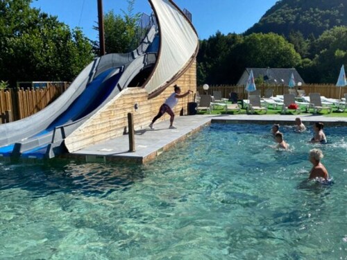 Accessible Chalet for 4 with Terrace in Vic-sur-Cère