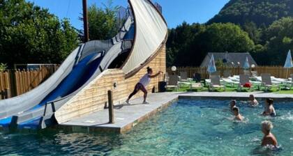 Accessible Chalet for 4 with Terrace in Vic-sur-Cère