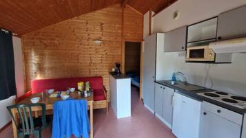 Réfrigérateur, micro-ondes