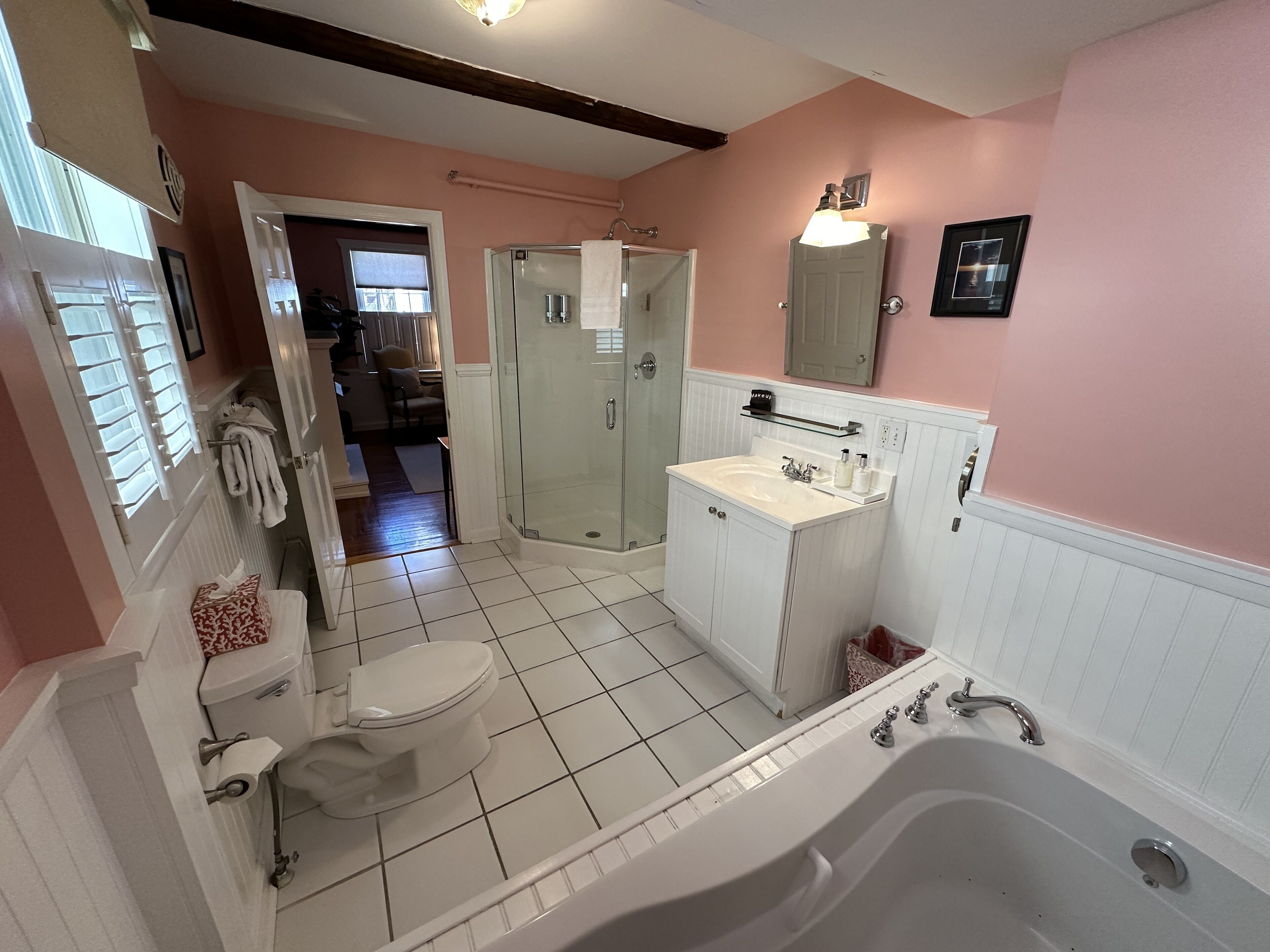 House, 1 Bedroom | Bathroom | Towels, shampoo