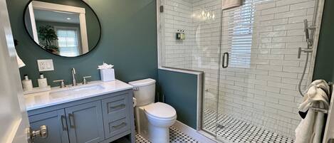 Apartment, 1 Bedroom | Bathroom
