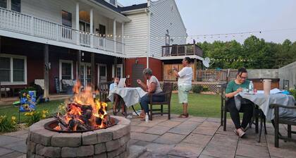 Charming 1-bedroom rental at a Bed & Breakfast in Skippers Va. Nightly or weekly