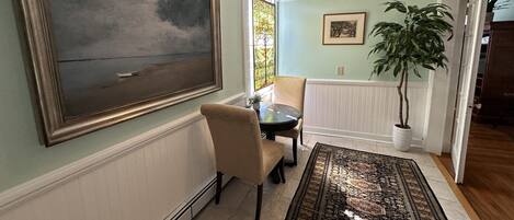 House, 1 Bedroom | Dining