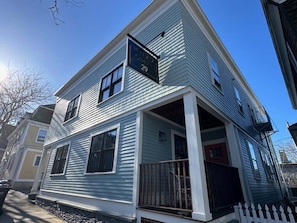 House, 1 Bedroom | Exterior - Spacious 1 Bed/1 Bath In Downtown Newport - Unit 5 1 Bedroom Home (Newport)