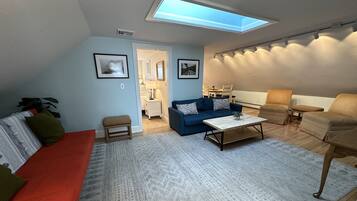 Apartment, 2 Bedrooms | Ruang tamu