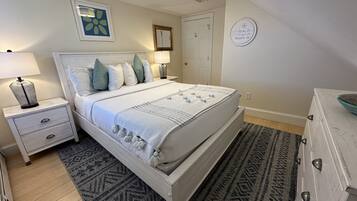 2 bedrooms, iron/ironing board, free WiFi