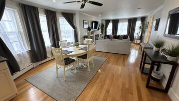 Căn hộ, 2 phòng ngủ | Nội thất