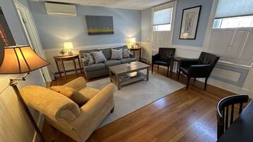 Apartment, 2 Bedrooms | Living area | Smart TV