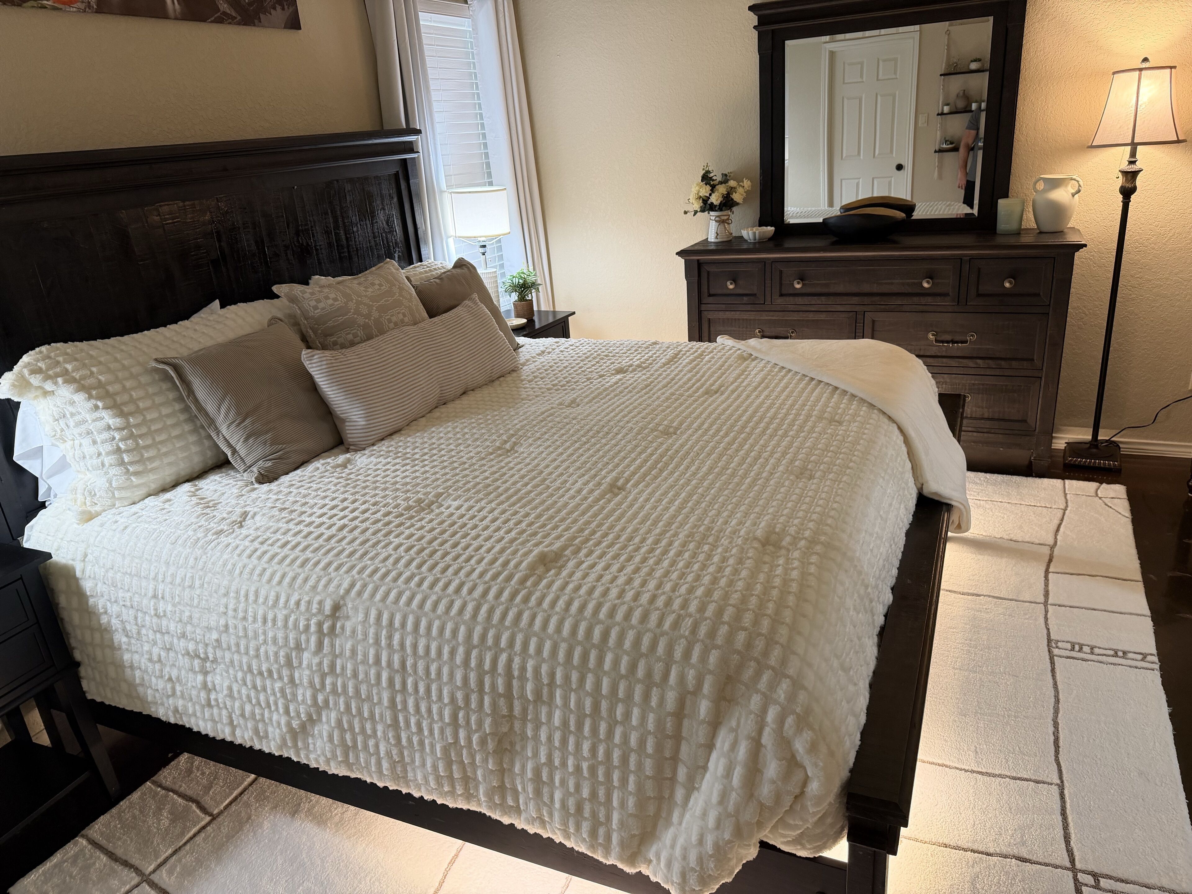 Duplex, 3 Bedrooms | 3 bedrooms, laptop workspace, iron/ironing board, free WiFi