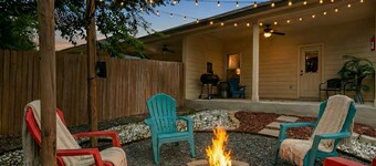 펫프렌들리 듀플렉스, 씨월드/랙랜드/식스 플래그스