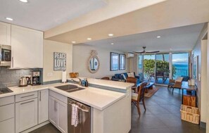 Condo, 2 Bedrooms | Private kitchen - Royal Mauian, #314 2 Bedroom Condo (Kihei)