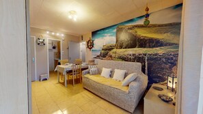 TV, DVD player - Le Gouvernail Seaside getaway in Saint-Hilaire-de-Riez (Saint-Hilaire-de-Riez)