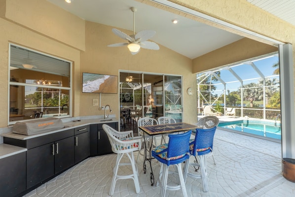 Dining - 1338 Jamacia Road - situated on the exclusive Island Country Club golf course. (Marco Island)