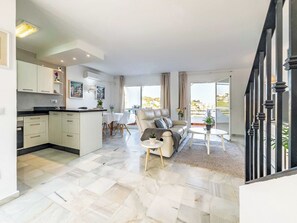 Smart TV - 97- Lovely Townhouse With Stunning Views & Pool in Marbella! (Artola)