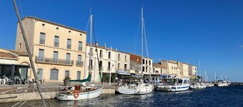 Charming family winegrower's house in the center of Marseillan, sleeps 12