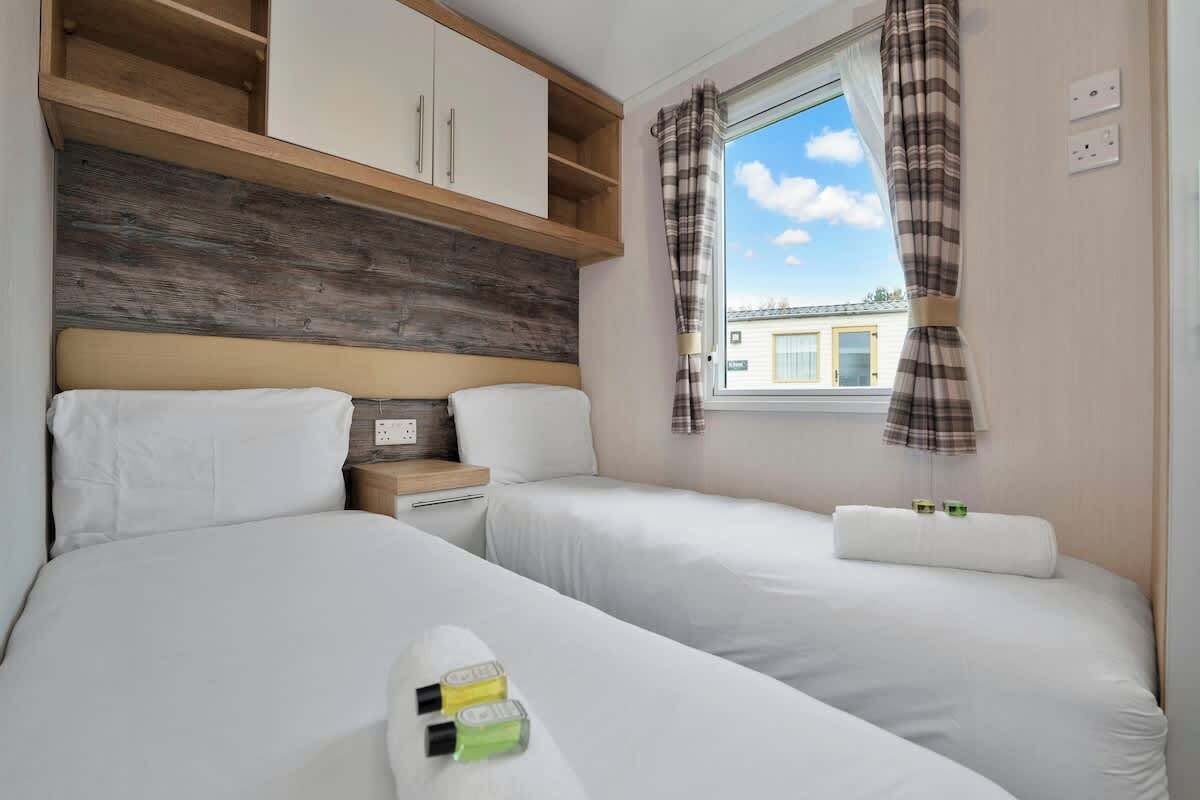 3 slaapkamers, reisbedje, wifi, beddengoed