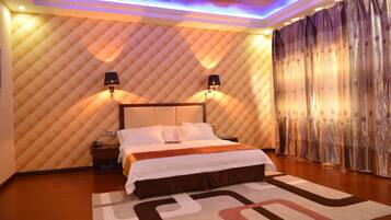 Bureau, espace de travail pour ordinateur portable