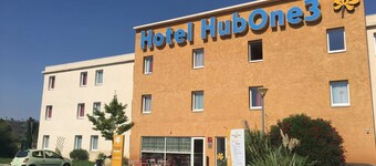 Hotel HubOne3 Istres