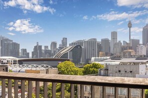 Property grounds - Lux 2BR apartment in Darling Harbour with Balcony Spa (Ultimo)