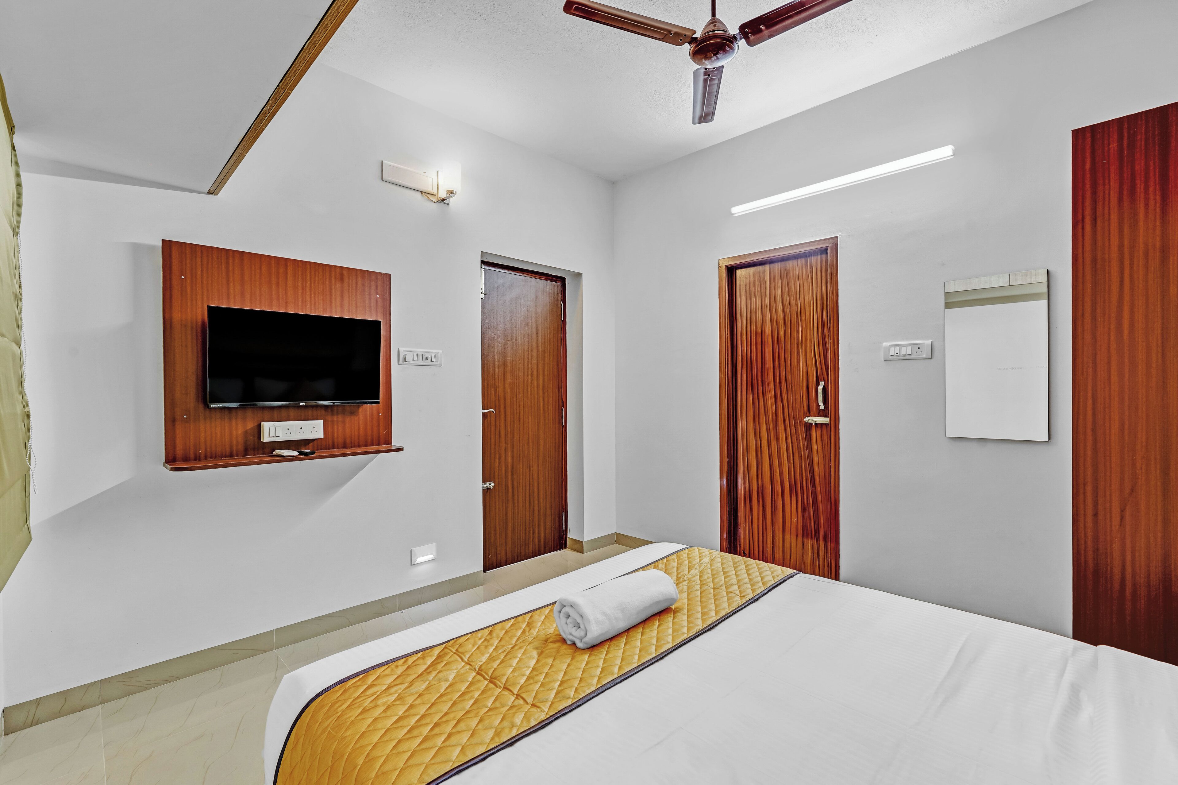 Deluxe Apartment | Desk, free WiFi