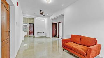 Deluxe Apartment | Living area