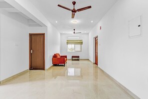 Deluxe Apartment | Interior - Ecostay Valasaravakkam (Chennai)