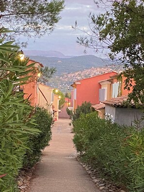Property grounds - Fayence - Villa with private pool (Fayence)