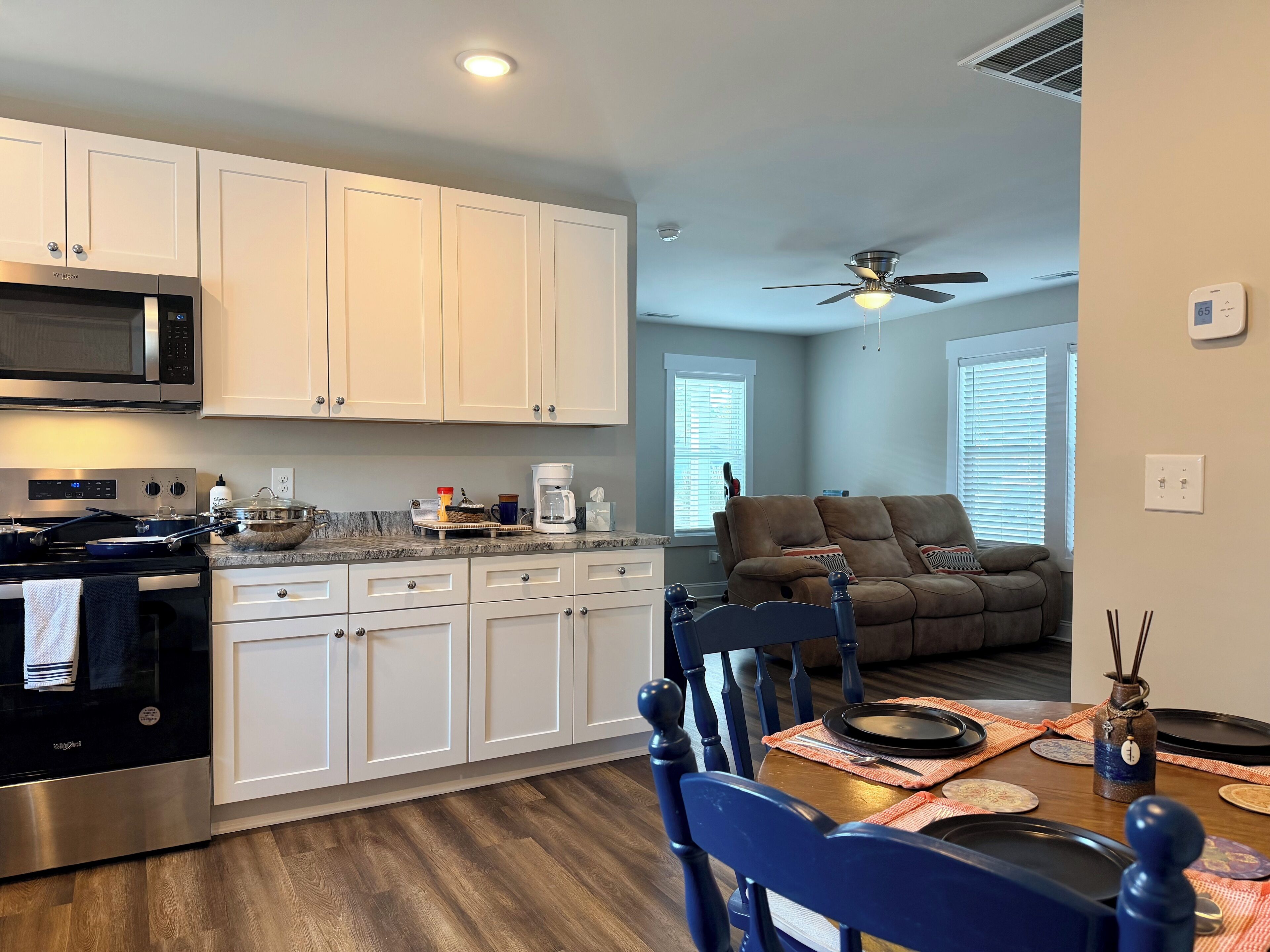 Microwave, oven, stovetop, dishwasher