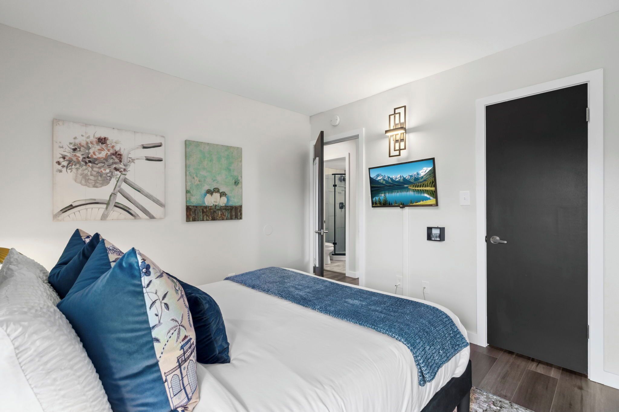 Desk, iron/ironing board, travel crib, internet