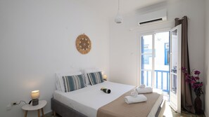 2 bedrooms, iron/ironing board, Internet - Mykonos Townhouse Gem (Mykonos)