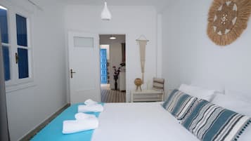 2 bedrooms, iron/ironing board, free WiFi