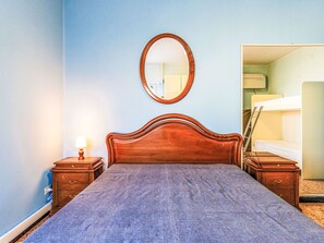2 bedrooms, Internet - Holiday Home by Interhome (Diano Marina)