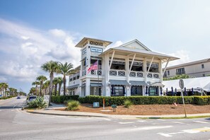 Exterior - Beach Fun Carriage House (Santa Rosa Beach)