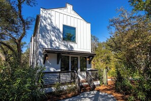 Exterior - Beach Fun Carriage House (Santa Rosa Beach)