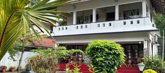 4elementis beach homestay