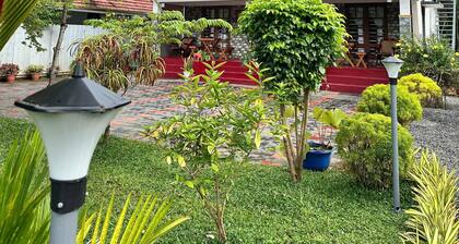 4elementis beach homestay