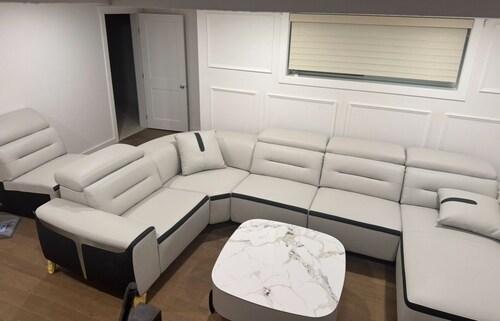 Modern Room with Luxurious Furniture & Amenities-Centrally Located