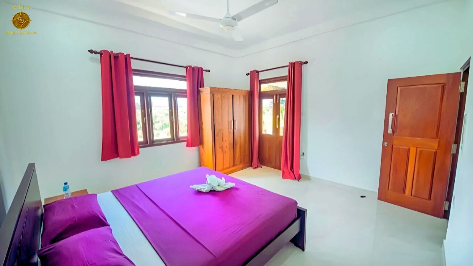 Silitysrauta/-lauta, Wi-Fi, vuodevaatteet