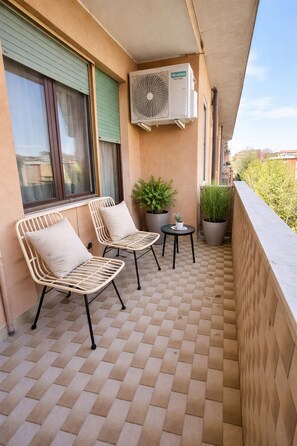 Terrace/patio - Casa Adelaide close to MM3 Family sized new apartment (Milano)