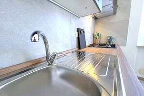 Fridge, dishwasher - Marea, near the beach with private parking - by Alfareal (Castiglione della Pescaia)