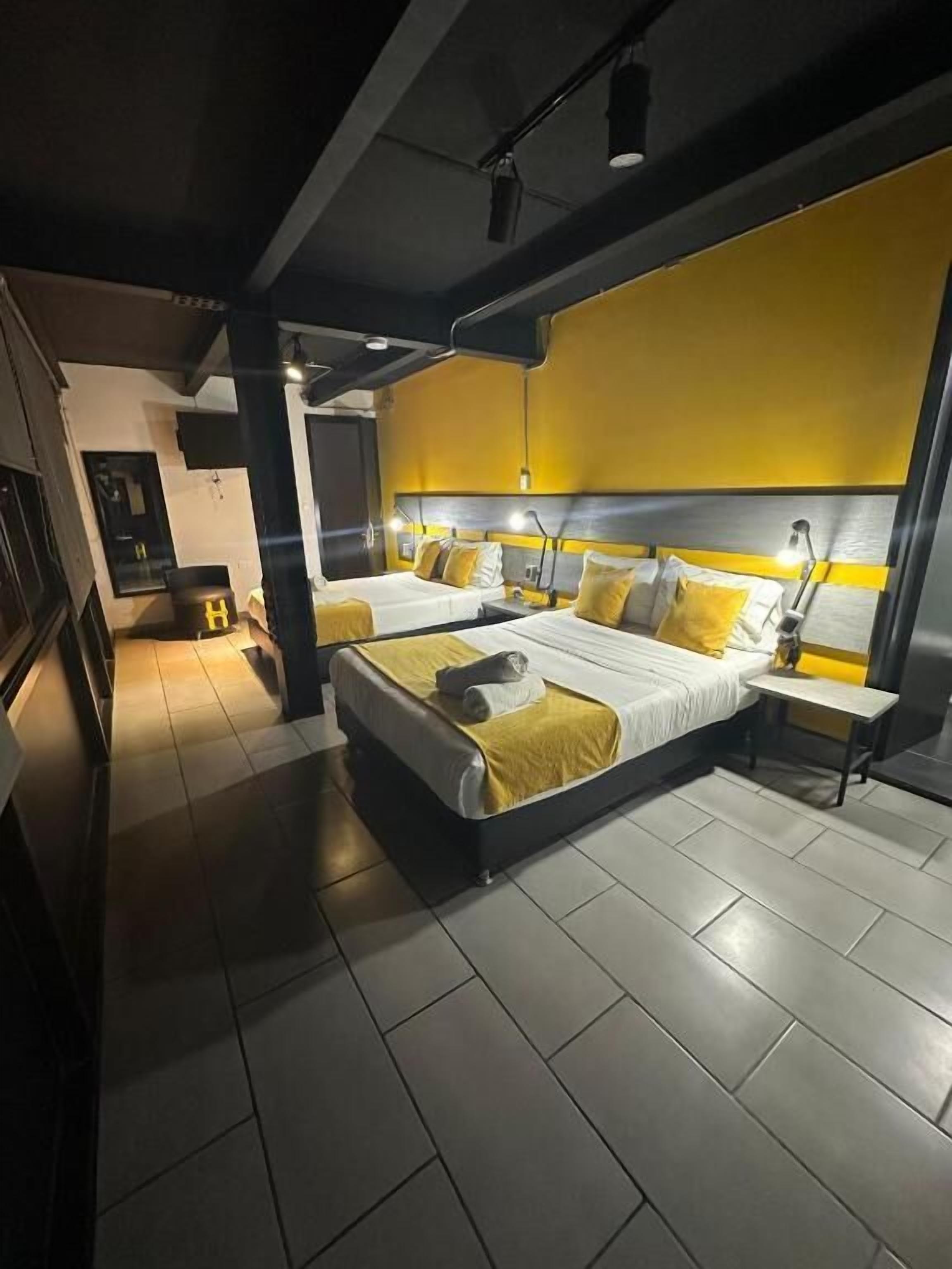 Deluxe Quadruple Room, 2 Double Beds, Mountain View