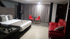 Suite Comfort, pemandangan gunung | Wi-Fi gratis dan dapat diakses tamu berkursi roda