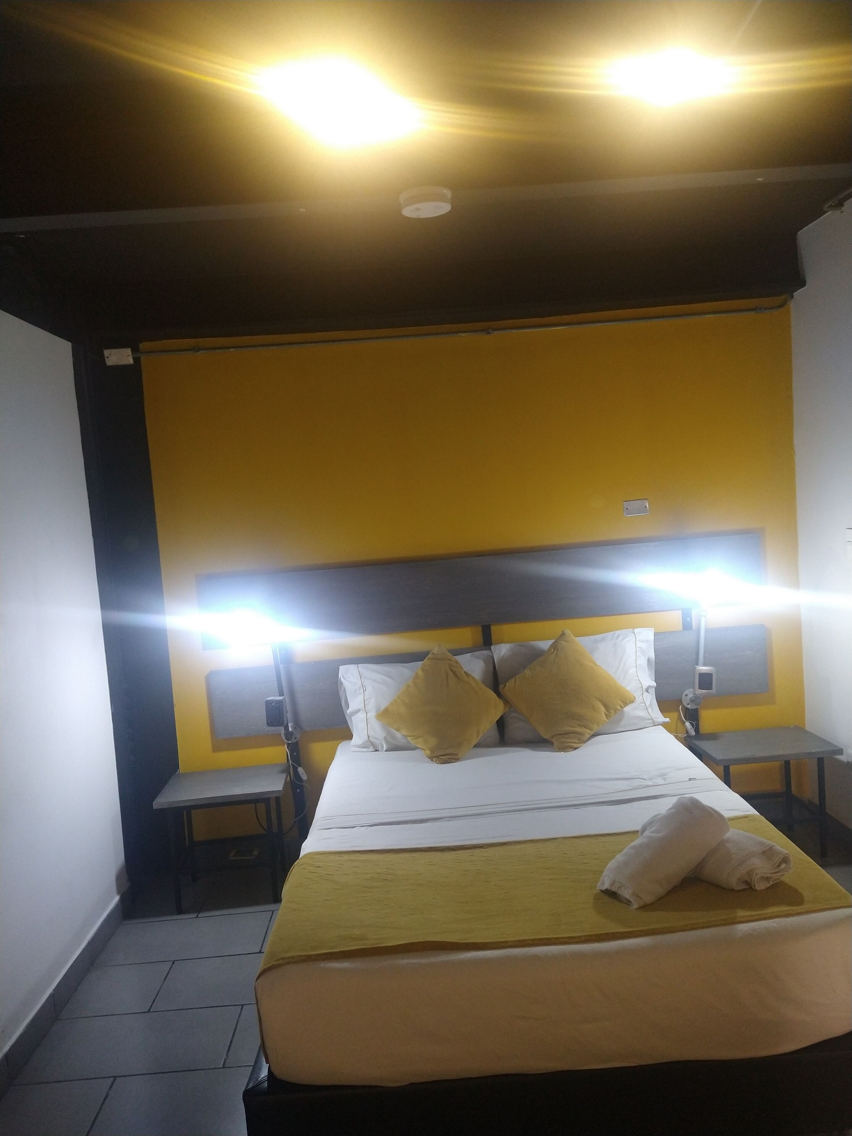 Habitación individual estándar | Espacio para trabajar con un portátil y wifi gratis