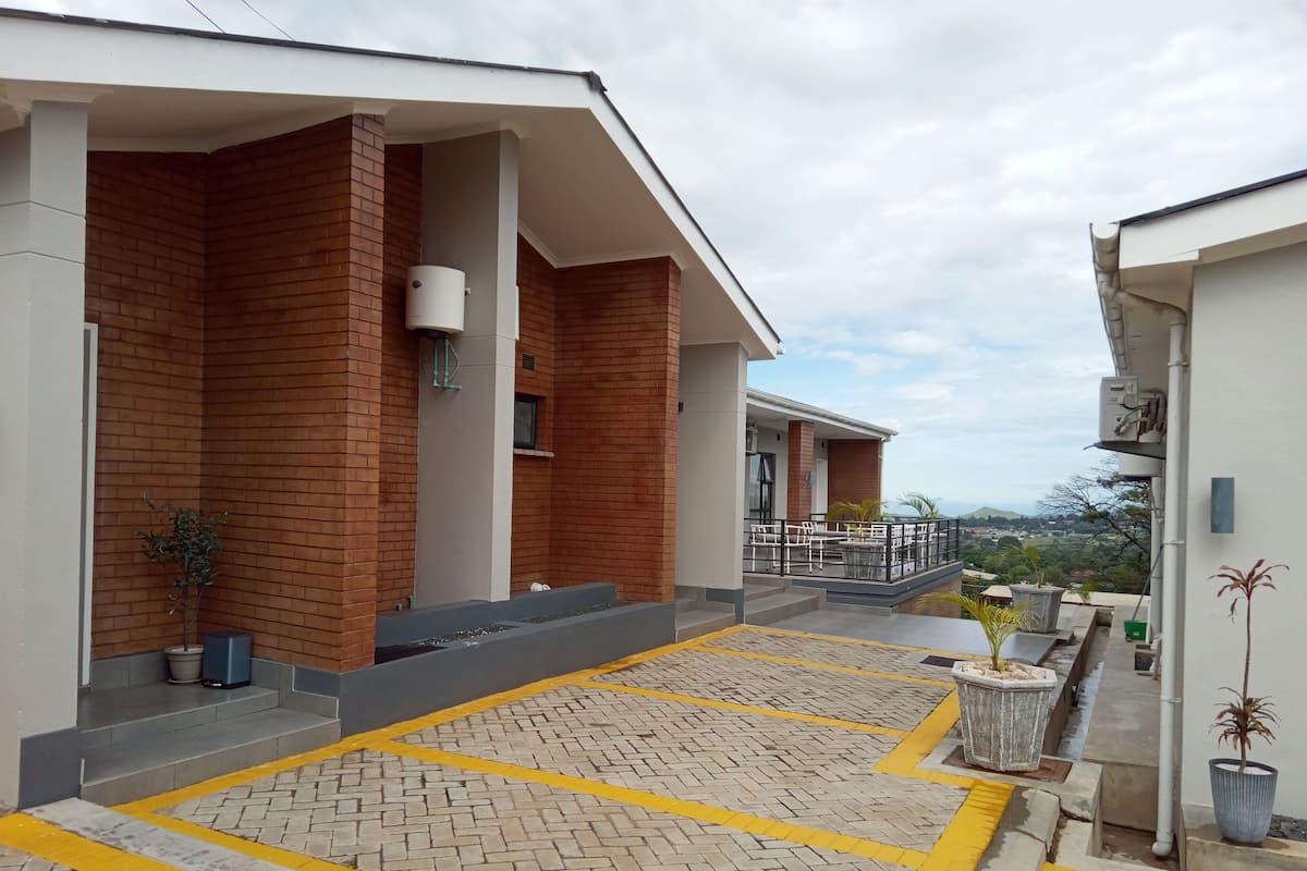 Appartement Luxe, patio, vue ville | Terrasse/Patio