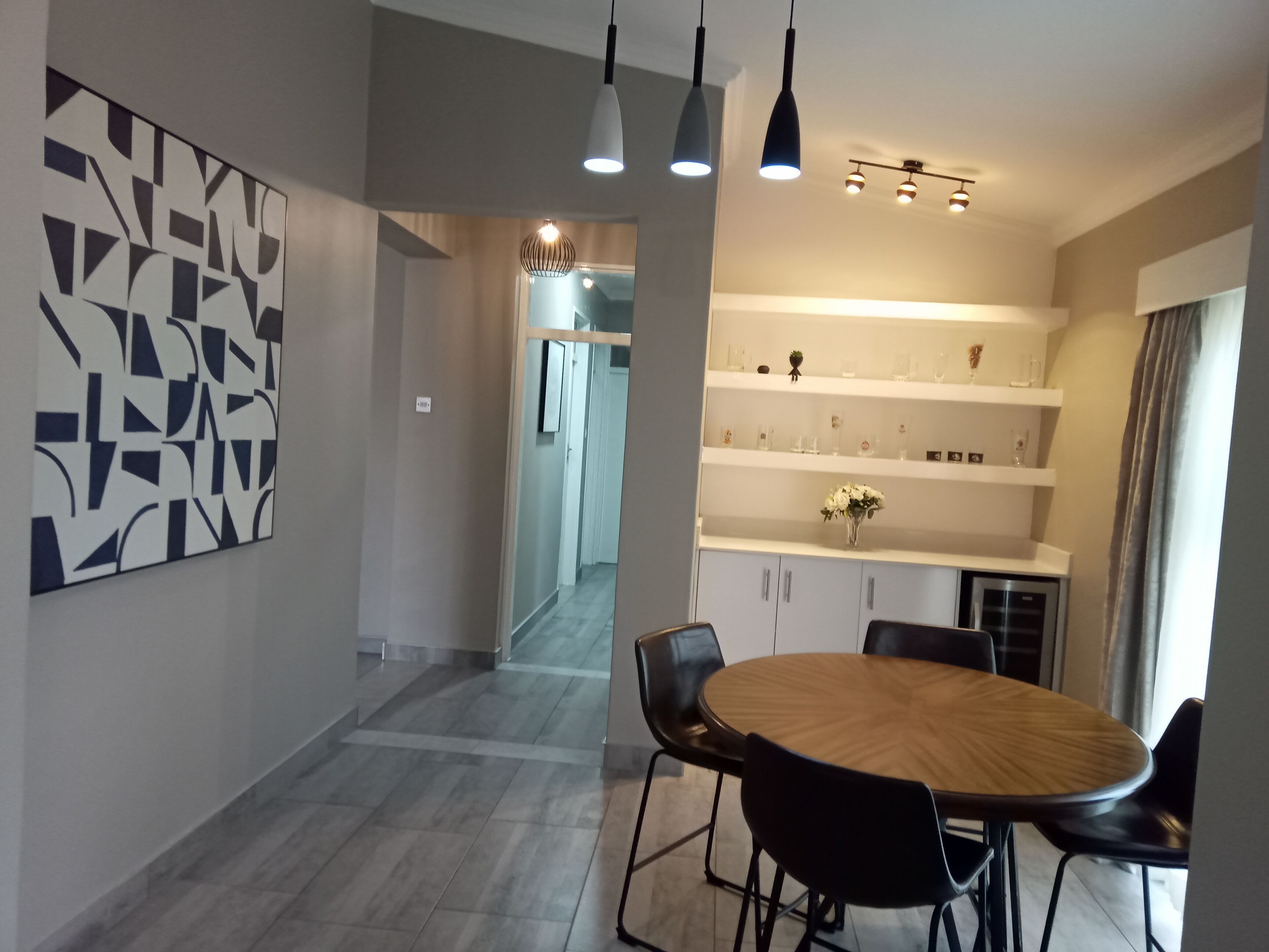 Familie appartement, terras, uitzicht op de binnenplaats | Dineren