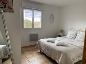 Family Apartment, Valley View