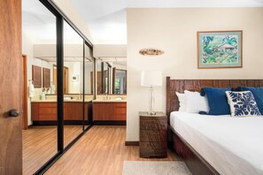 Iron/ironing board, free WiFi, bed sheets - Couples Retreat!  138 Shores at Waikoloa (Waikoloa Beach Resort)