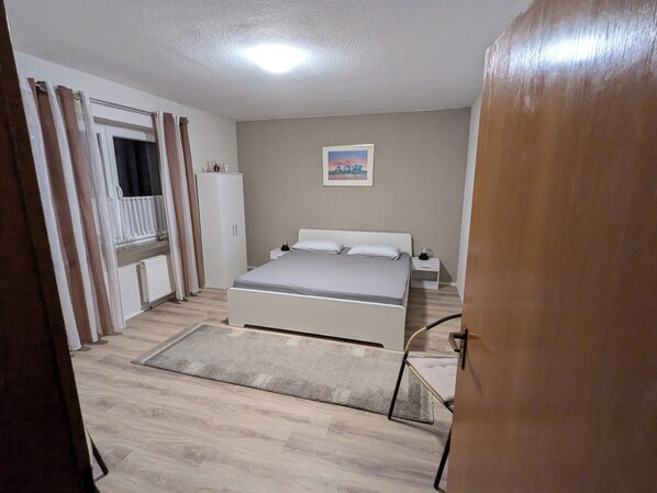 2 habitaciones, wifi gratis y ropa de cama 